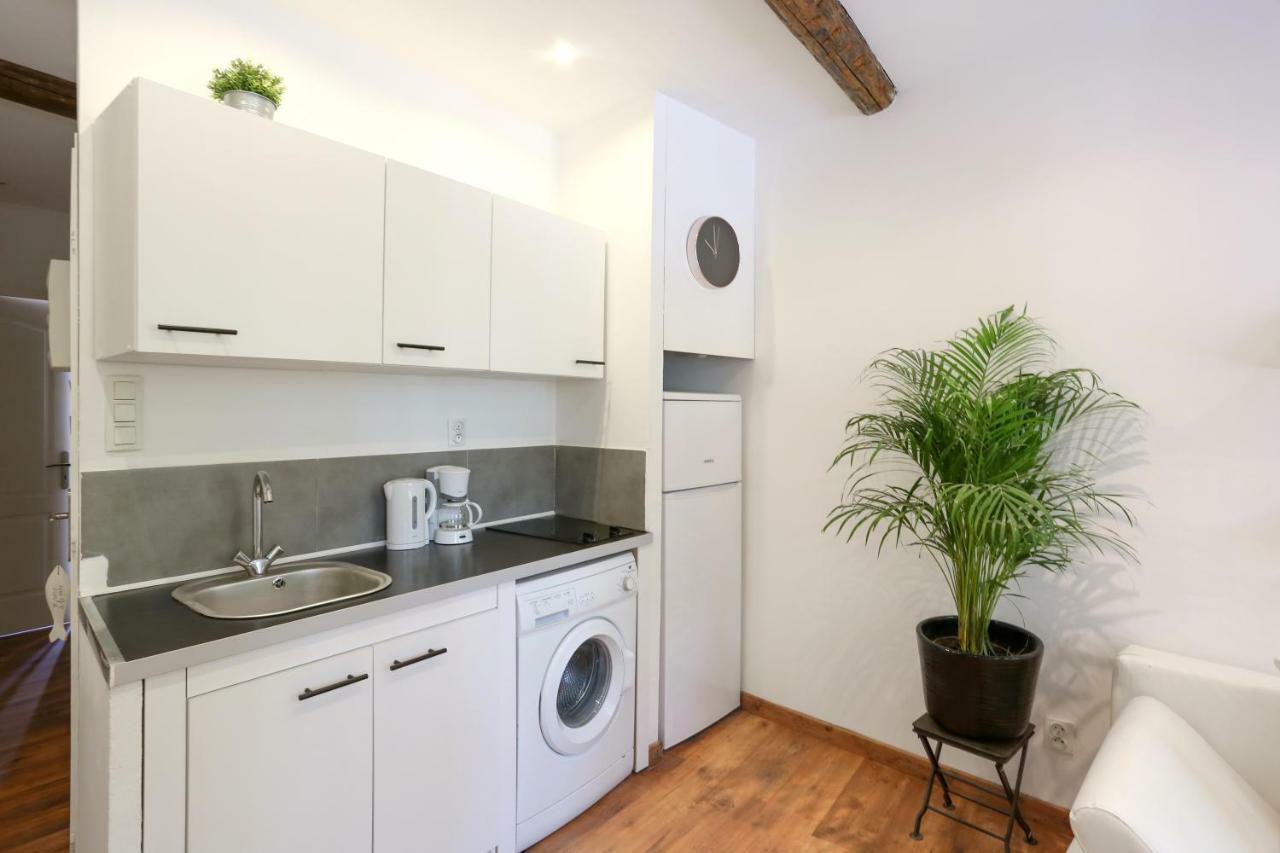 Appartement Gregbnb - T2 Cosy Et Design - Parking Inclus - Wifi - 15min Gare Toulon