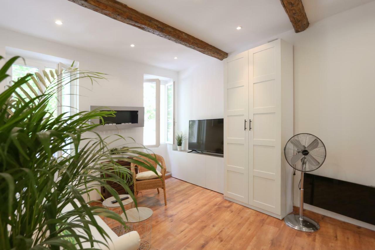 Gregbnb - T2 Cosy Et Design - Parking Inclus - Wifi - 15min Gare Toulon