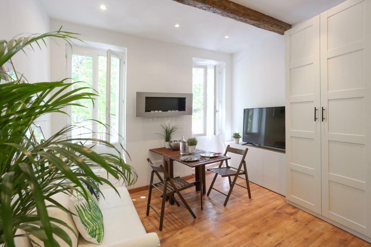 Gregbnb - T2 Cosy Et Design - Parking Inclus - Wifi - 15min Gare * Toulon
